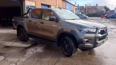 TOYOTA HILUX - Mobile Car Wash Hereford