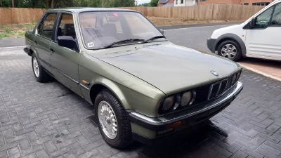 BMW 320i (1986) - Valeting Hereford